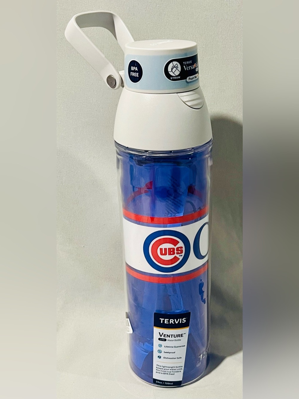 Tervis Venture Chicago Cubs Blue and White Travel Bottle with Red Accents 24oz